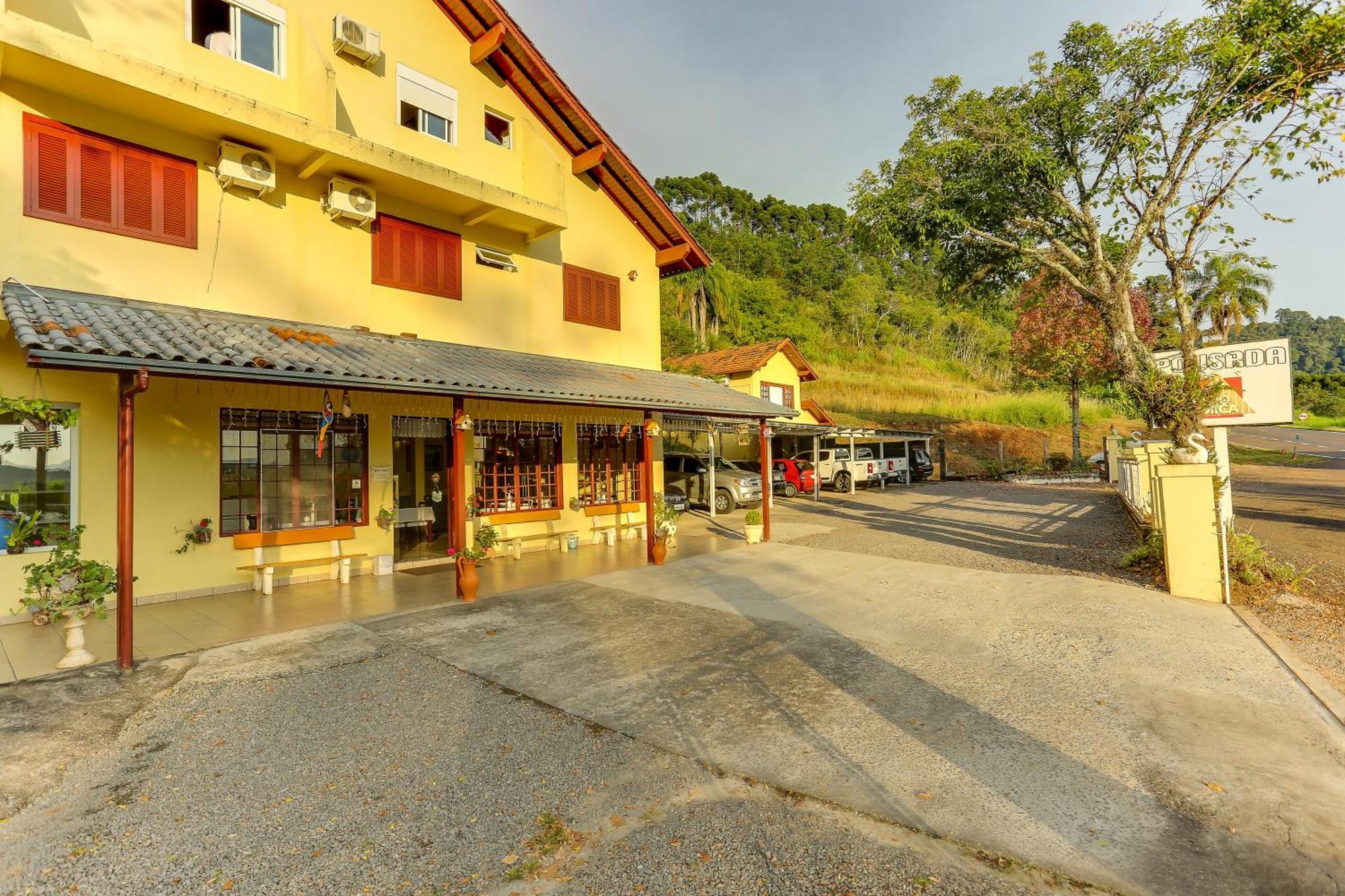 Pousada Tio Mica - Quitinetes Nova Petropolis Eksteriør billede